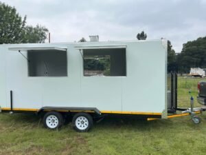 4m Mobile Kitchen double Axle